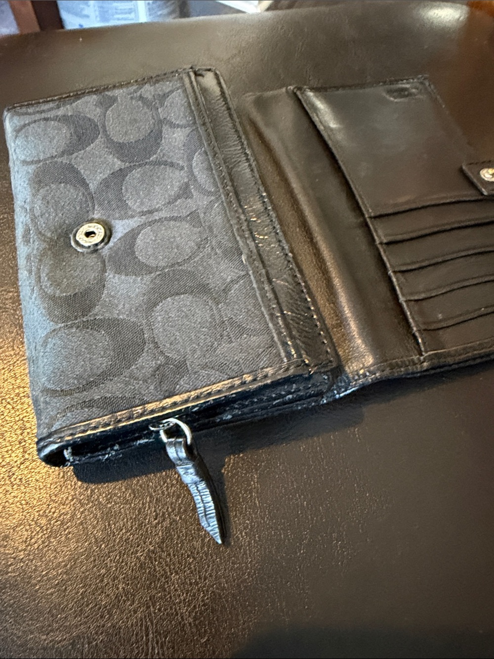 Coach Wallet - Picture 7 of 8
